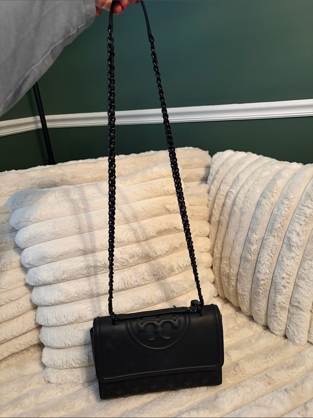 Tory Burch Black Quilted Leather Chain Shoulder Bag - Picture 5 of 5